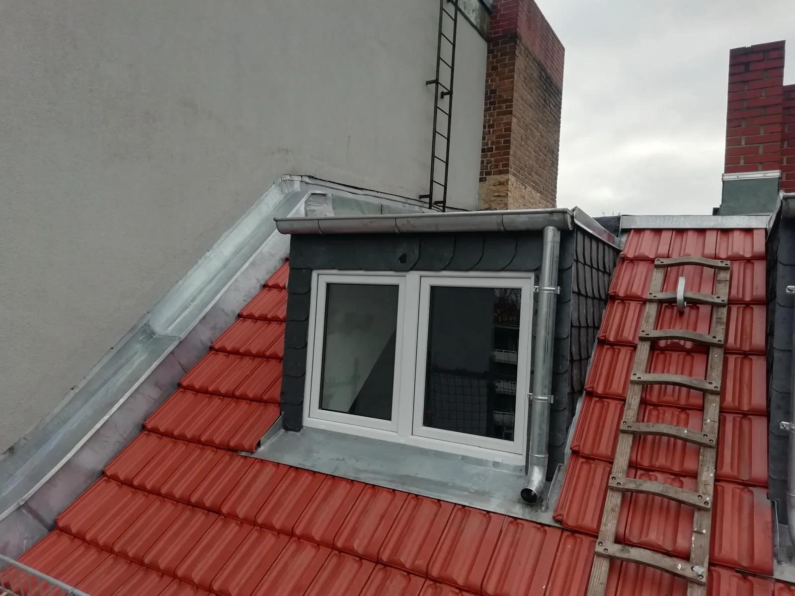 Dachsanierung mit Gauben in Schöneberg