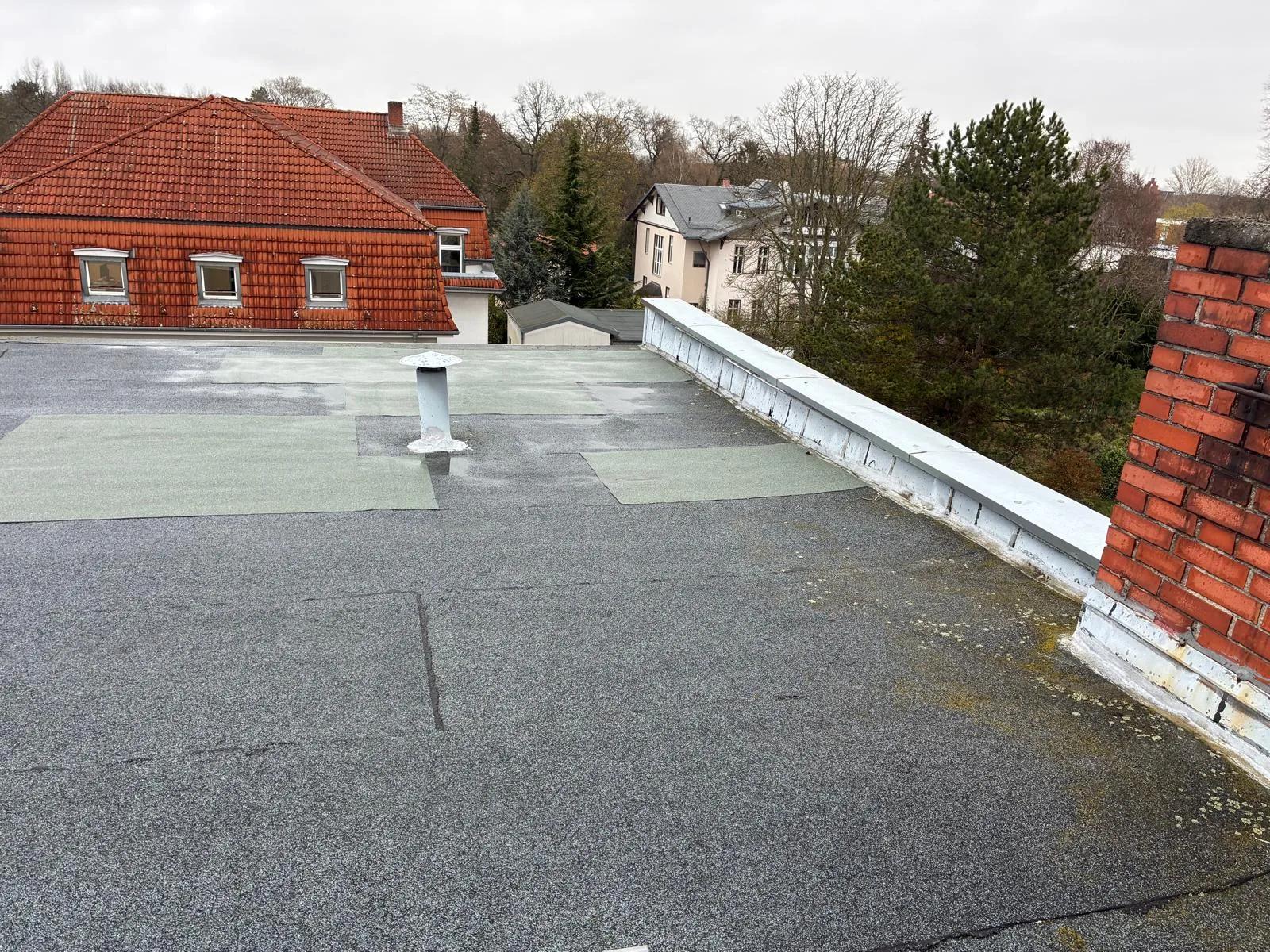 Flachdach-Instandsetzung in Westend